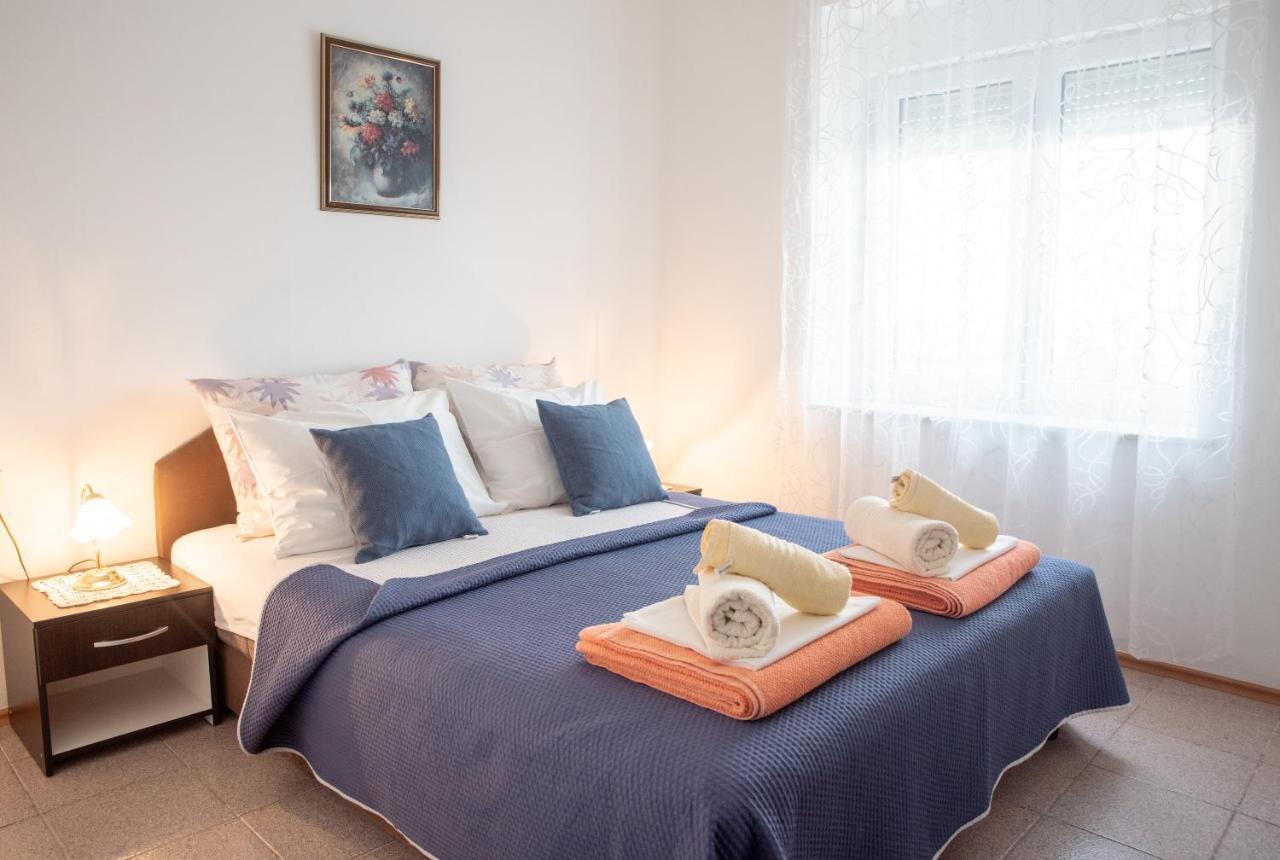 Apartmani Silvana&Vera Senj  Exteriér fotografie